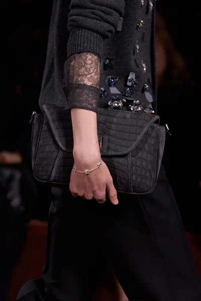 Look 115